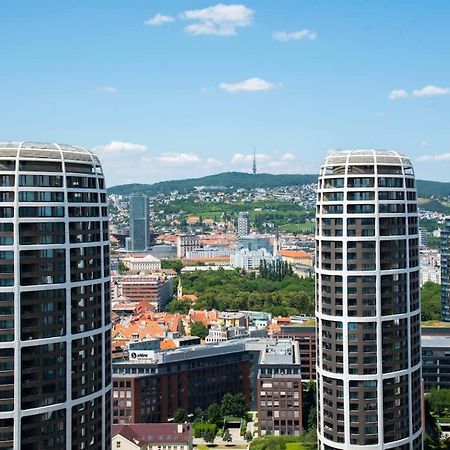 Luxury 1Bdrm On The 28Th Floor Apartment Братислава Екстериор снимка