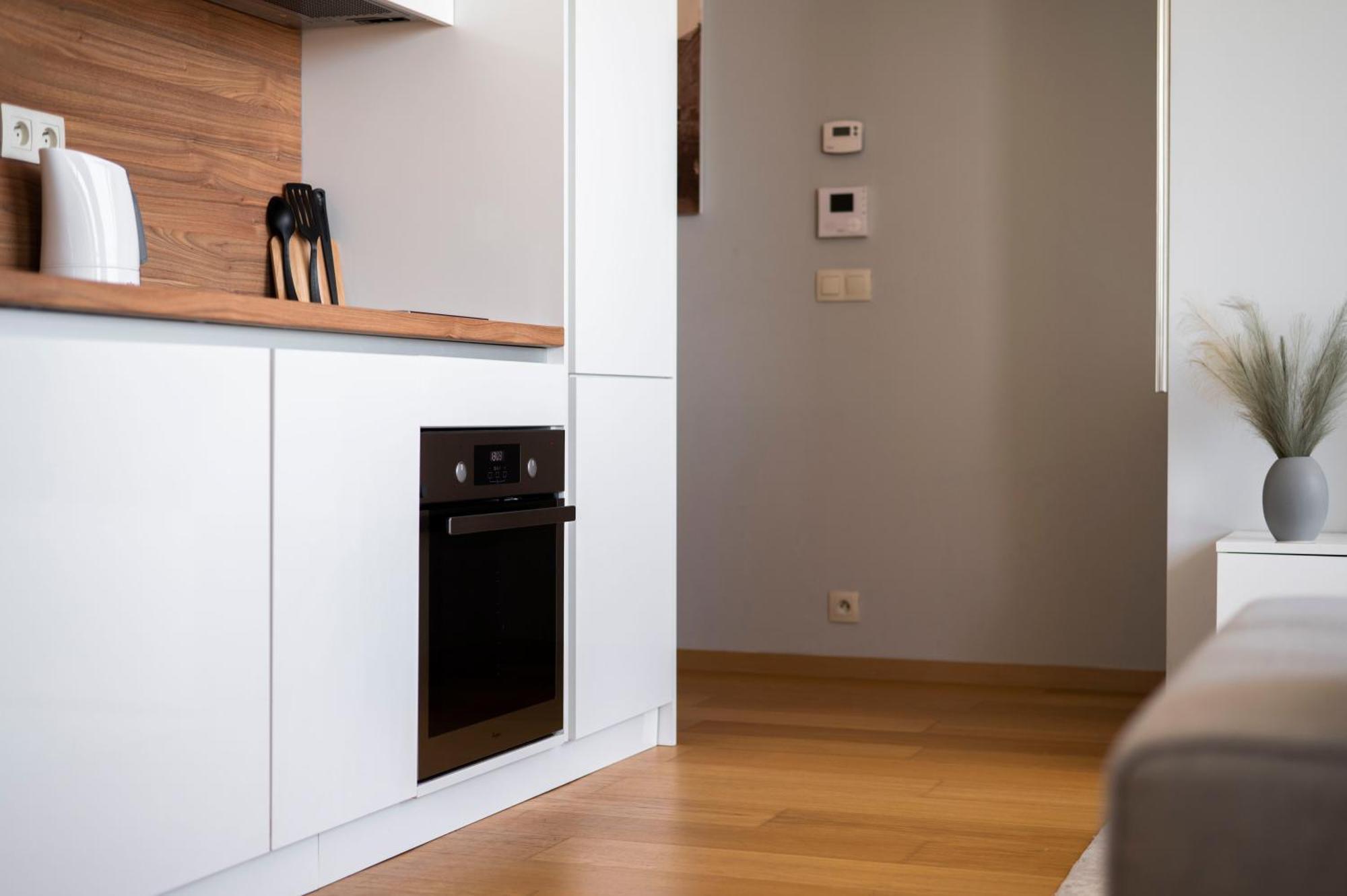 Luxury 1Bdrm On The 28Th Floor Apartment Братислава Екстериор снимка